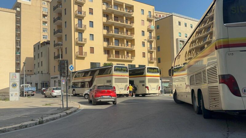Al momento stai visualizzando Agrigento, terminal bus: Dopo il nostro articolo nessuna risposta dal sindaco. Report Sicilia chiede gli atti a Regione, Comune e Soprintendenza