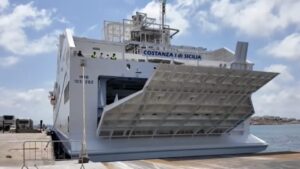 Scopri di più sull'articolo Agrigento – Porto Empedocle – Lampedusa: “E la nave va”
