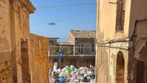 Scopri di più sull'articolo Agrigento, bonificata una discarica ma scoppia la polemica: «Perché proprio quella e non le altre?»