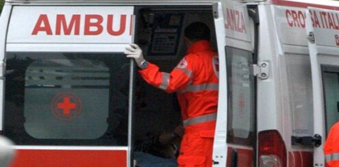 Al momento stai visualizzando Agrigento – San Leone, 17enne accoltellato durante una rissa