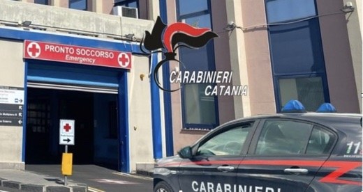 Al momento stai visualizzando Agrigento – Aggredisce medico e rifiuta di dare generalità ai carabinieri, denunciato