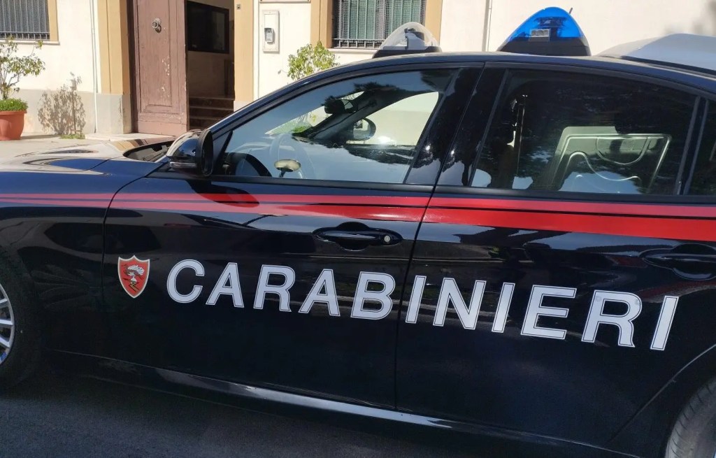Al momento stai visualizzando Agrigento – Foto e video durante rapporti sessuali con una minorenne, arrestati due ventenni 