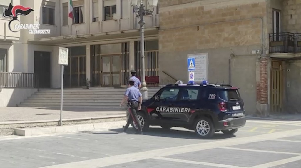 Al momento stai visualizzando Agrigento – Minacce di morte alla madre, arrestato 44enne