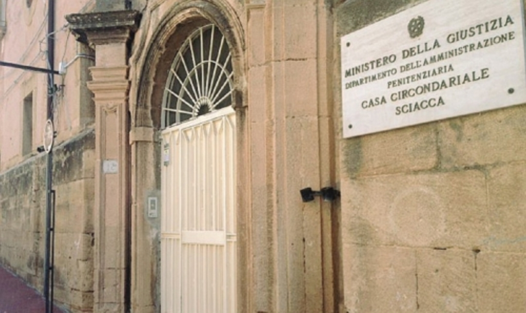 Al momento stai visualizzando Agrigento – Cattolica Eraclea, finisce la latitanza del 41enne: Si consegna al carcere di Sciacca