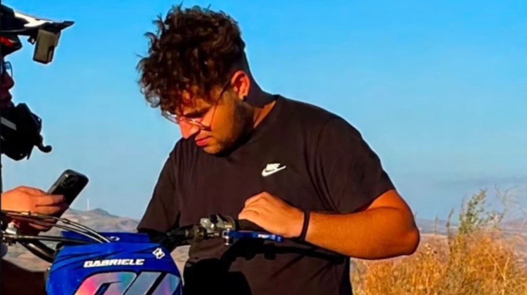 Al momento stai visualizzando Agrigento – Morto in un incidente stradale, i genitori di Danilo Acquisto devolvono 2.500 euro all’AIFVS-APS