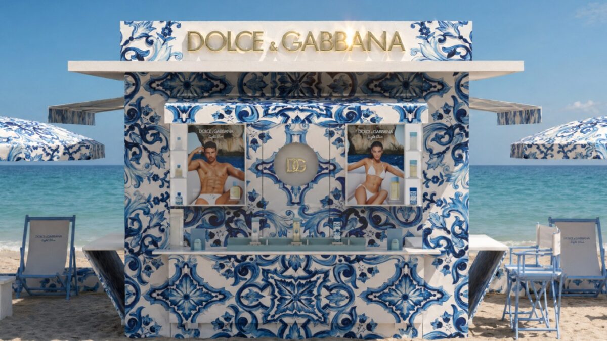Al momento stai visualizzando Agrigento – Dolce&Gabbana porta l’estate di Capri a San Leone: dal 27 agosto il Light Blue Summer Tour