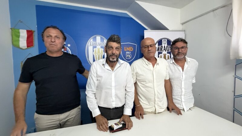 Al momento stai visualizzando Agrigento – Eccellenza Sicilia, ufficiali i gironi: L’Akragas ritrova il Kamarat e si prepara a un campionato di alto livello
