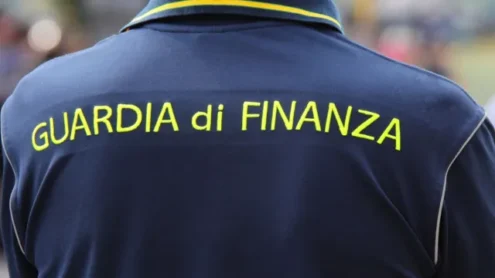 Al momento stai visualizzando Agrigento – “Pratiche irregolari dei privati”, dalla Regione fondi per finanziare sette nuove autobotti pubbliche