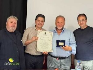 Scopri di più sull'articolo Teleacras – Riconoscimento nella Locride per Francesco Pira