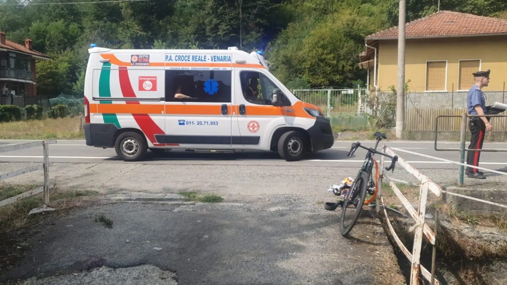 Al momento stai visualizzando Agrigento – Litiga con un gruppo di ciclisti e li travolge con l’auto, siciliano arrestato per tentato omicidio 