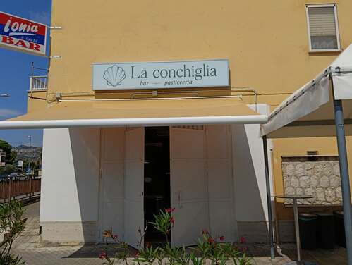 Al momento stai visualizzando Agrigento – Villaggio Peruzzo: riapre “La Conchiglia”, storico bar-pasticceria