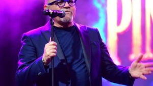 Scopri di più sull'articolo Agrigento – Pino Minio in concerto al Borgo Callea di Cammarata