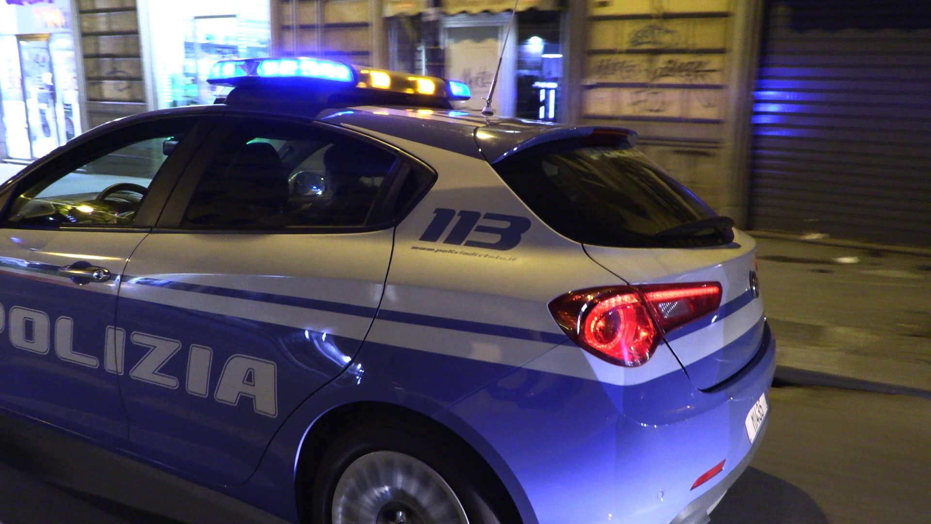 Al momento stai visualizzando Agrigento, auto danneggiata a colpi di martello: indagini su un possibile gesto intimidatorio
