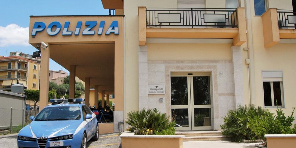 Al momento stai visualizzando Agrigento – Ferisce un tabaccaio di Canicattì e lo rapina, bloccato e denunciato