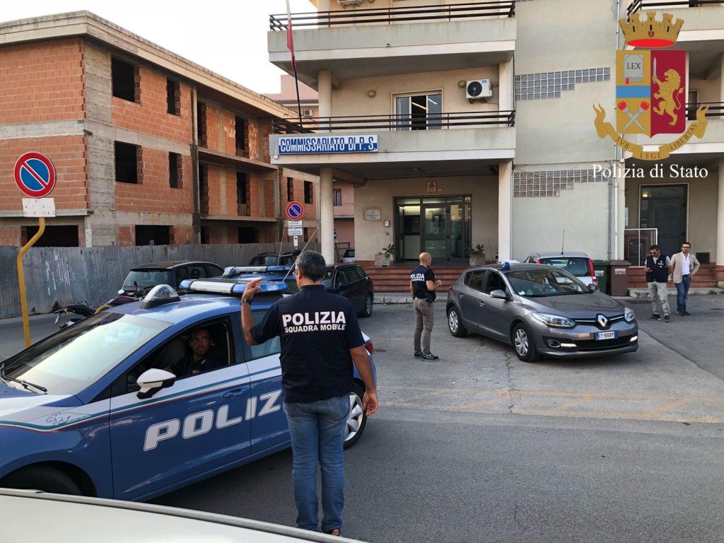 Al momento stai visualizzando Agrigento – Tentato omicidio in un negozio di frutta e verdura, 3 arresti