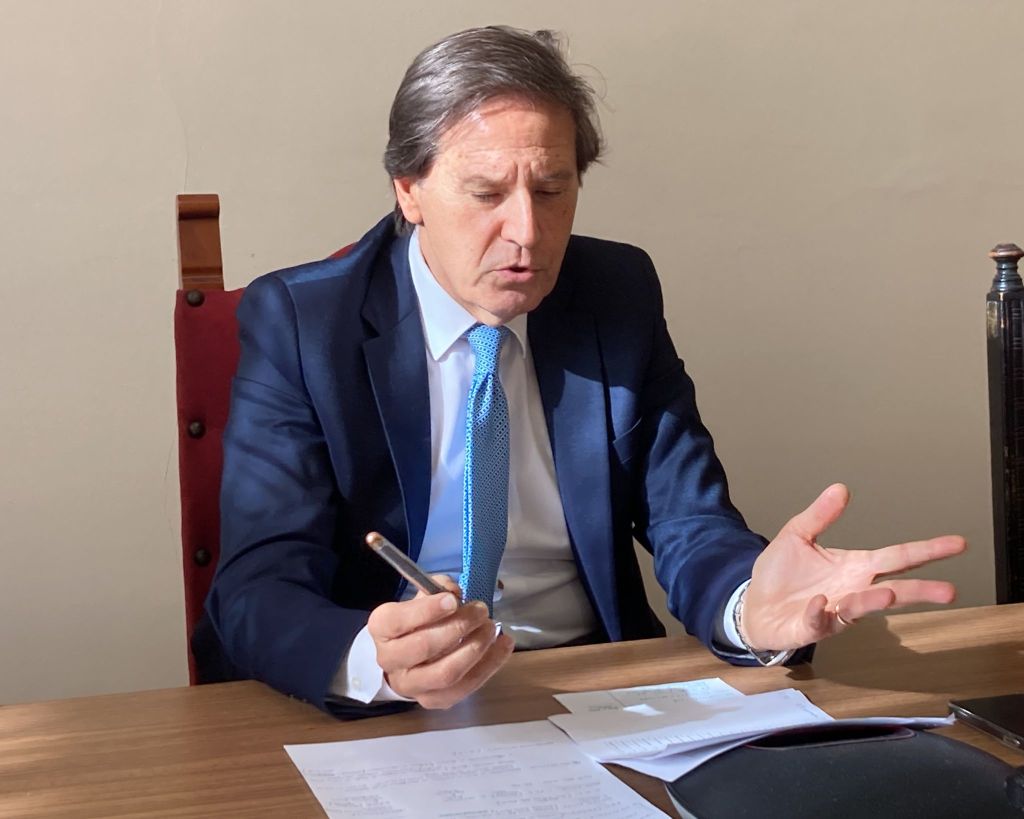 Al momento stai visualizzando Nuove autobotti per Agrigento, la Prefettura: “Garantire agli utenti un servizio adeguato”