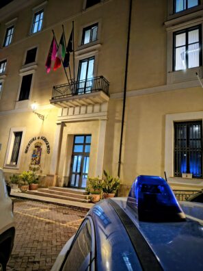 Al momento stai visualizzando Agrigento – Rimprovera ragazzini e viene picchiato davanti la fidanzata, 8 minori indagati