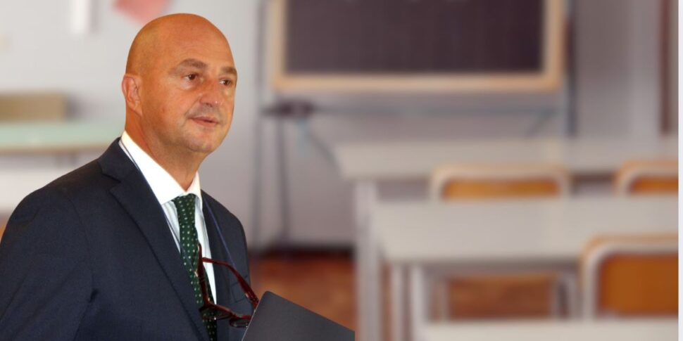 Al momento stai visualizzando Agrigento – Scuola, dalla Regione 70mila euro per i progetti degli istituti di Lampedusa