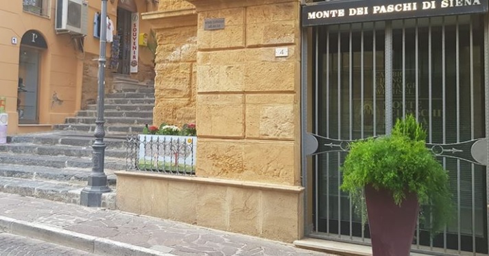 Al momento stai visualizzando Raid vandalico nel cuore di Agrigento: devastato un distributore automatico in via Atenea