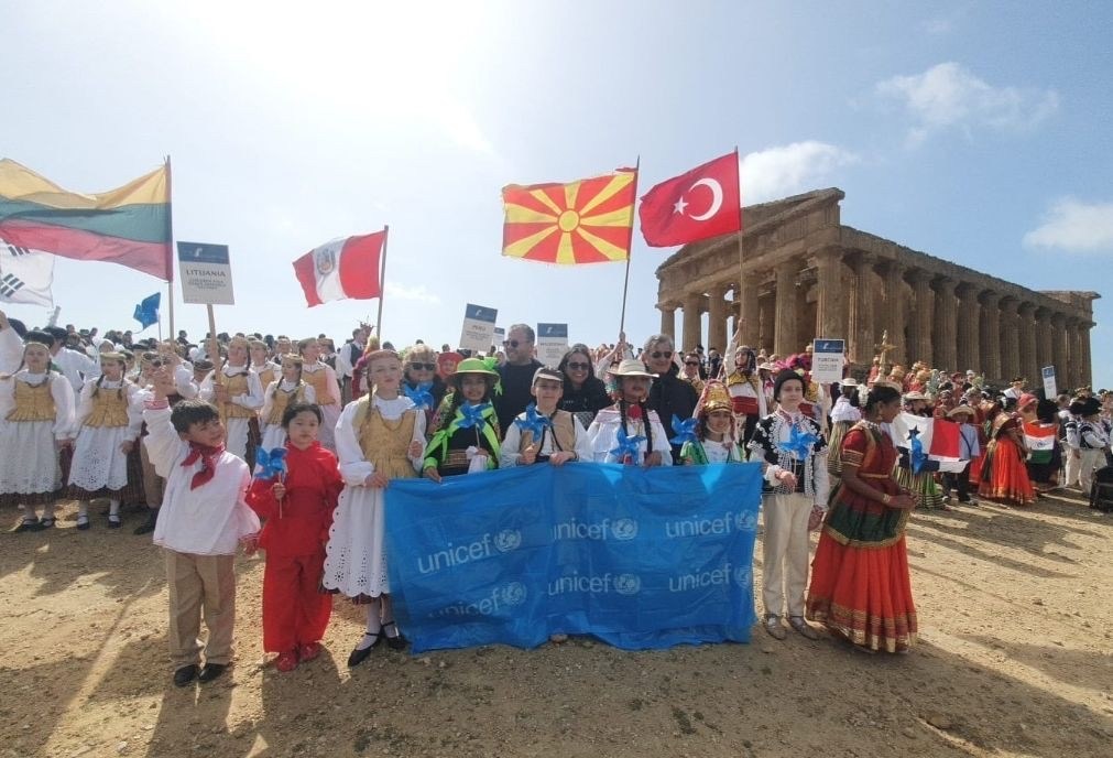 Al momento stai visualizzando Agrigento – Mandorlo in fiore, si lavora al 24esimo Festival internazionale “I Bambini del Mondo”