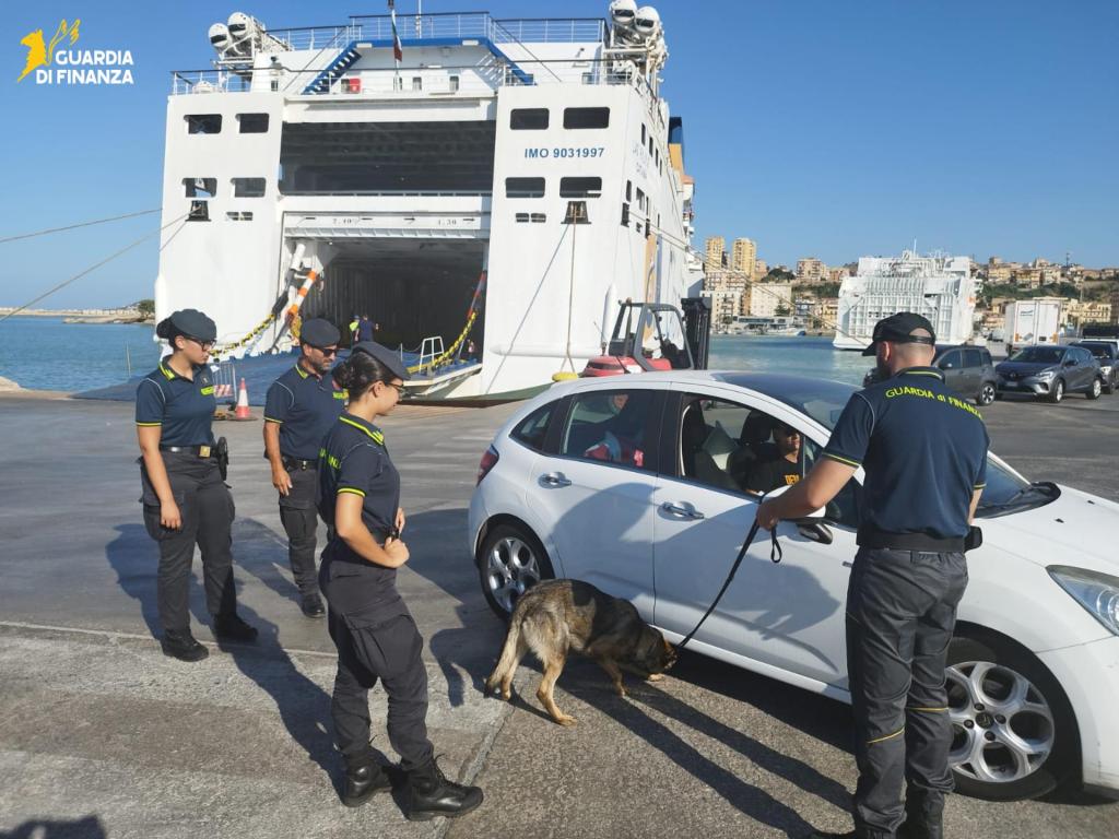 Al momento stai visualizzando Guardia di Finanza, ad Agrigento arriva Nolly: il pastore tedesco che fiuta la droga