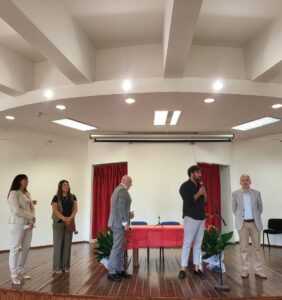 Scopri di più sull'articolo Agrigento – Camastra: a scuola di legalità con la piéce di Lella Falzone