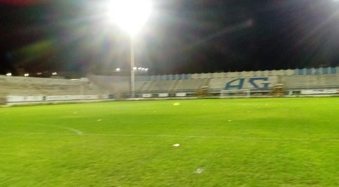 Al momento stai visualizzando Esseneto, finalmente si accendono le luci: Agrigento entra nella storia. L’ex sindaco Miccichè: “Lo dedico a mio padre, portiere dell’Akragas negli anni 40”