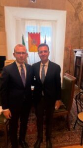Scopri di più sull'articolo Agrigento – ARS, LUIGI SALVAGGIO ADERISCE AL GRUPPO DI FORZA ITALIA. MINARDO: “SCELTA NATURALE, BENVENUTO E BUON LAVORO”
