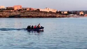 Scopri di più sull'articolo Agrigento – Migranti, in 18 sbarcano a Lampedusa