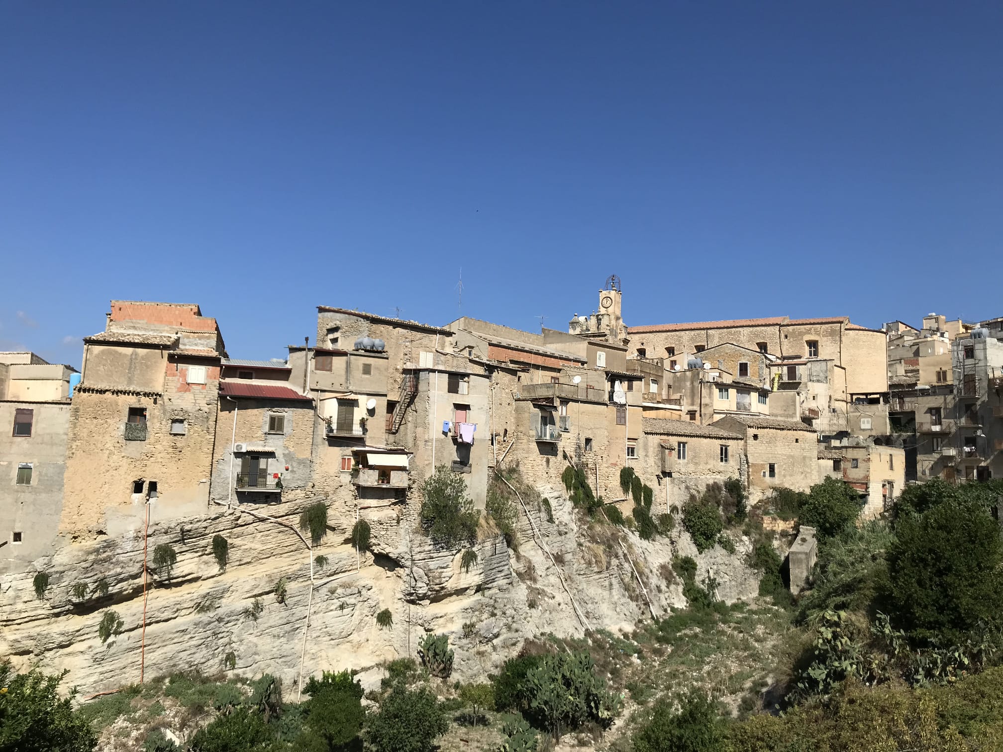 Al momento stai visualizzando Agrigento – Burgio, lite e minacce con fucile: denunciato