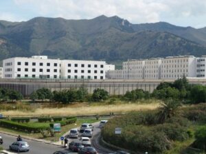 Scopri di più sull'articolo Agrigento – Il sindacato Sinappe non molla la presa sulla visita “sospetta” del parlamentare al Pagliarelli