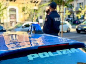 Scopri di più sull'articolo Agrigento – Canicattì, Bmw sotto sequestro va a fuoco: denunciato il proprietario per violazione dei doveri di custodia