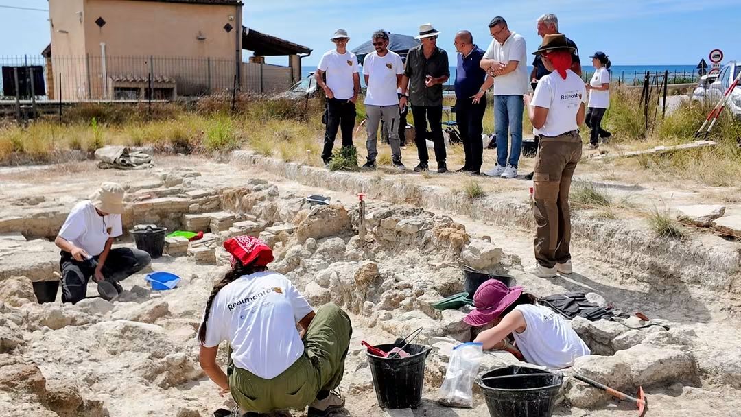 Al momento stai visualizzando Agrigento – Scavi alla Villa Romana: il sindaco Mallia offre gli alloggi al personale