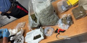 Scopri di più sull'articolo Agrigento – Oltre 4 chili di droga e 200 cartucce in un casolare, indagini