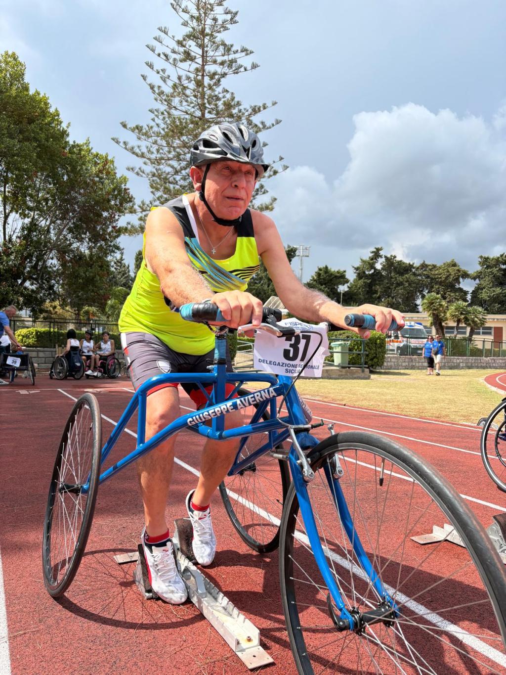 Al momento stai visualizzando Agrigento – Dalla SLA al record Italiano, Giuseppe Averna ferma il cronometro a 2’52’’ negli 800 metri Frame Running