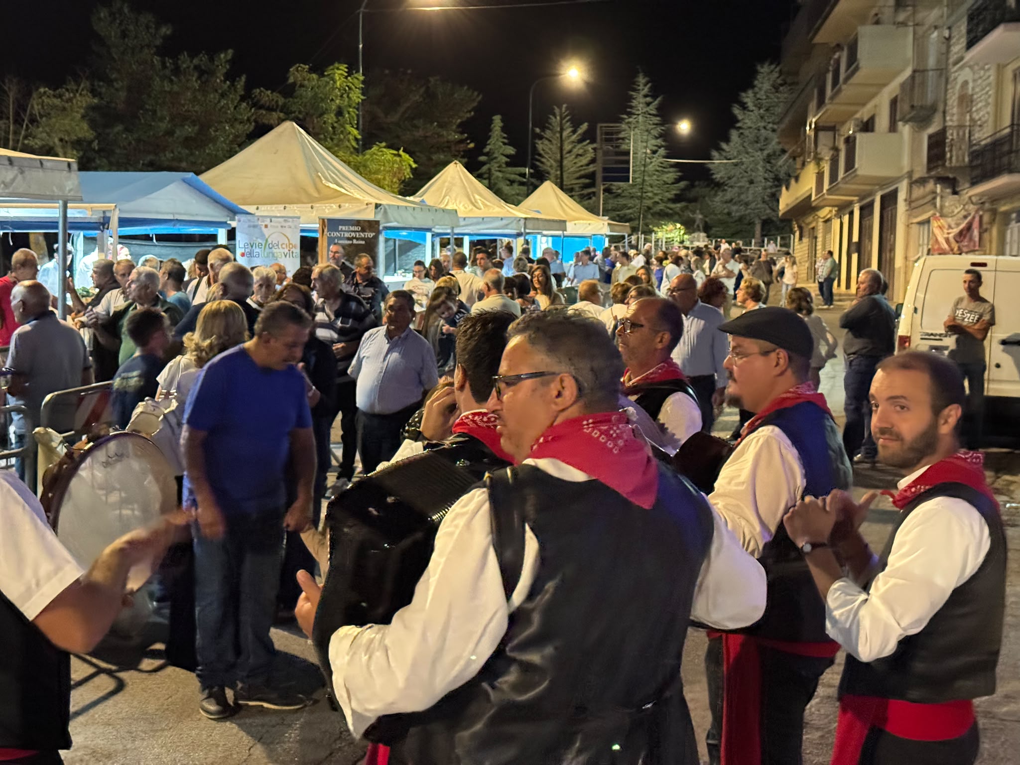 Al momento stai visualizzando Agrigento – “Le vie del cibo della lunga vita” approda a Prizzi (video al Vg)
