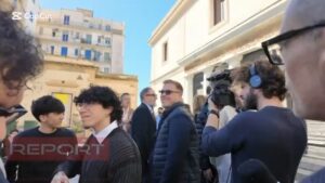 Scopri di più sull'articolo Saviano descrive il “nemico da demolire”. Report Sicilia: «Ad Agrigento abbiamo già visto questo metodo contro Di Rosa?»