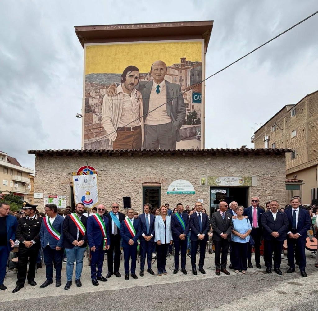 Al momento stai visualizzando Agrigento – Inaugurato a Canicattì il murale dedicato ad Antonino e Stefano Saetta. Savarino: «La memoria diventi un messaggio per le nuove generazioni»