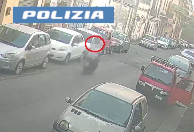 Al momento stai visualizzando Agrigento – In giro con la droga nella sella dello scooter pronta a venderla: arrestato