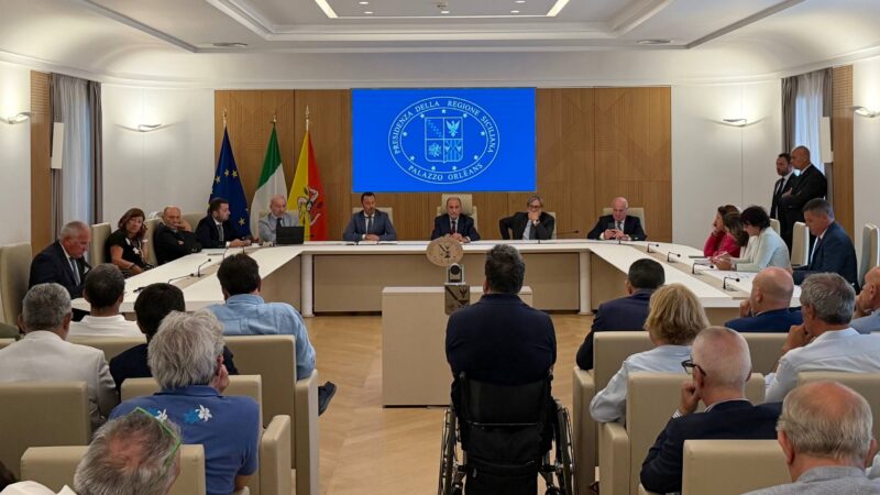 Al momento stai visualizzando Agrigento – Piano paesaggistico, un tavolo tecnico per affrontare eventuali criticità. Il presidente Renato Schifani e l’assessore Francesco Paolo Scarpinato incontrano i sindaci del Palermitano