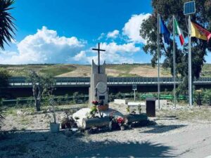 Scopri di più sull'articolo Agrigento – Il “giallo” dell’assenza della Chiesa agrigentina alla cerimonia sulla stele a Livatino