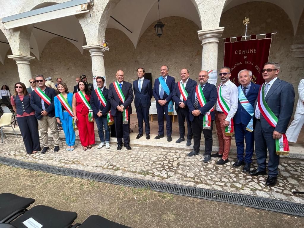 Scopri di più sull'articolo Agrigento – Agrigentini internati nei campi di concentramento nazisti, consegnate le “Medaglie d’onore”