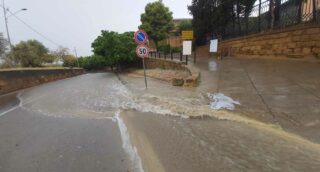 Al momento stai visualizzando Agrigento – In attesa delle piogge, a disostruire tombini e caditoie pensa qualcuno?