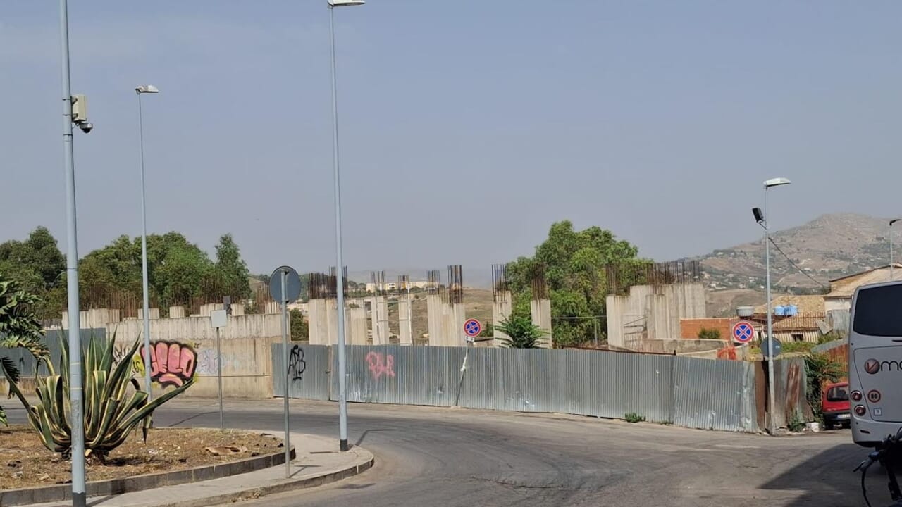 Al momento stai visualizzando Agrigento, la Cgil sollecita lo sblocco del parcheggio di piazza Rosselli