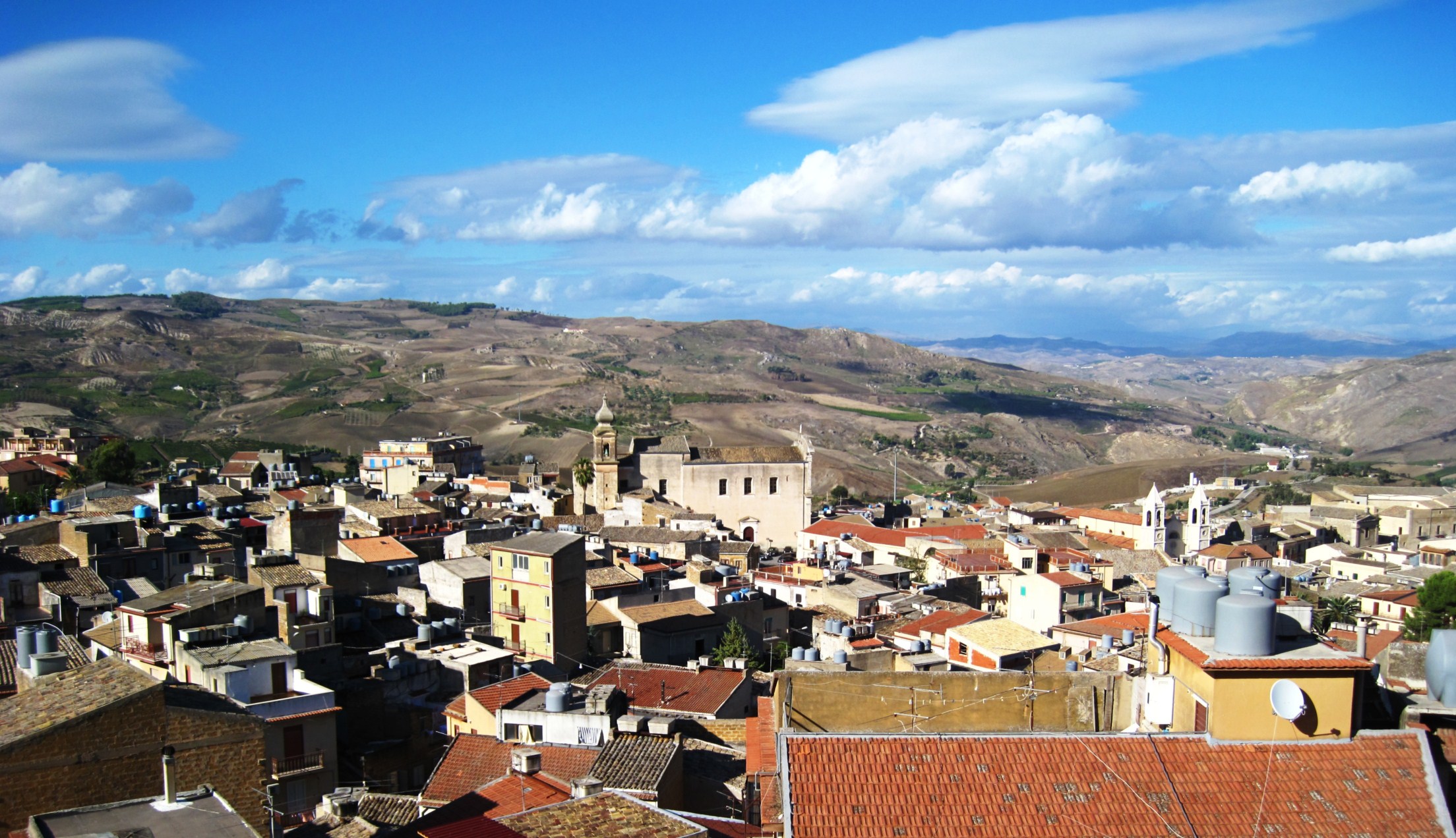 Al momento stai visualizzando Agrigento – Racalmuto, guasto alla condotta Tre Sorgenti, Bongiorno: “Situazione insostenibile”