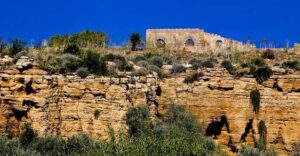 Scopri di più sull'articolo Agrigento, Rupe Atenea, in urgenza il percorso naturalistico ciclo-pedonale