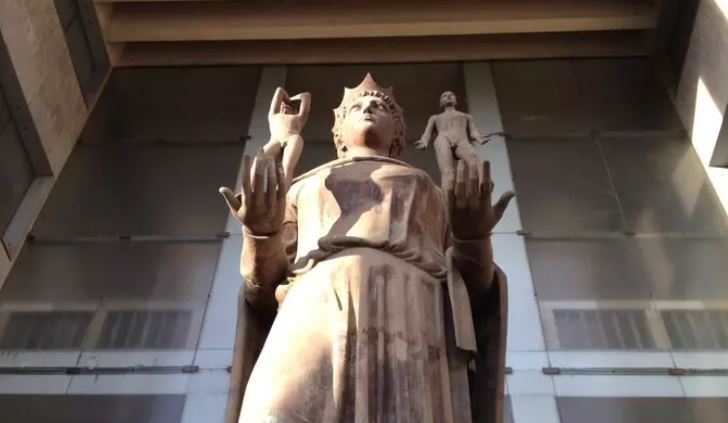 Al momento stai visualizzando Agrigento – Violenza e molestie a studentesse, professore condannato a 4 anni di carcere