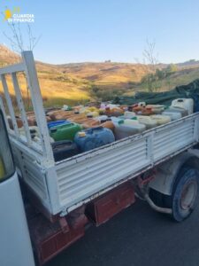Scopri di più sull'articolo Agrigento – Sorpreso a trasportare gasolio per autotrazione senza documenti: sequestrati 750 litri