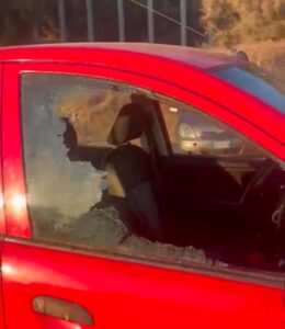 Scopri di più sull'articolo Agrigento – Vanno al mare e al ritorno trovano l’auto vandalizzata: amarezza per famiglia di Sant’Angelo Muxaro
