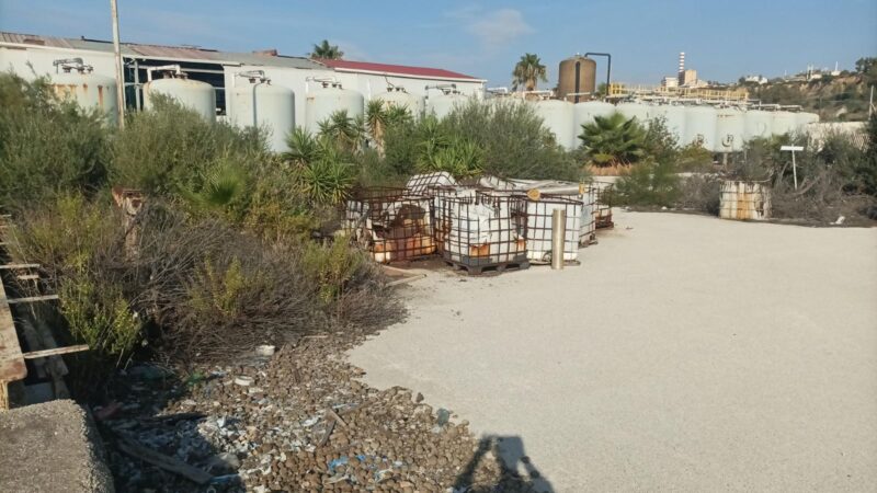 Al momento stai visualizzando Agrigento – Vendesi maxidissalatore, pessimo stato, prezzo d’occasione, no perditempo